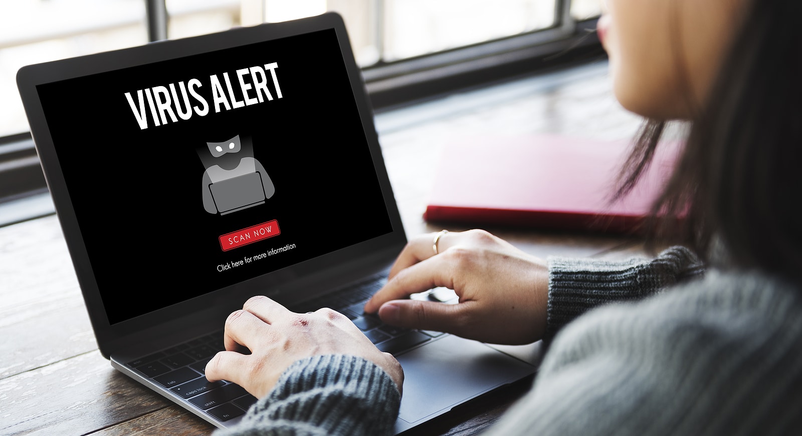 Top 20 Travel Scams Around the World and How to Avoid Them 7